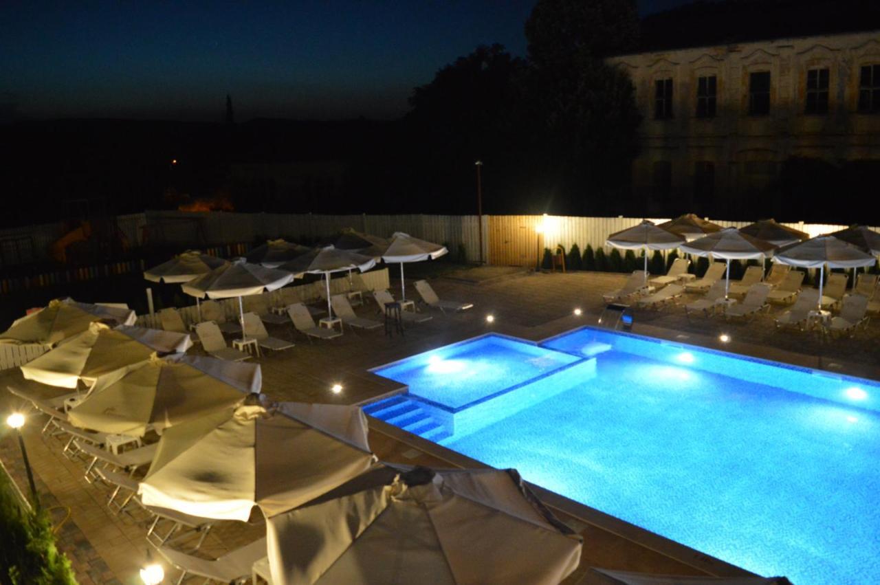Guest House Bukor Shtepi Mandrica Buitenkant foto